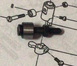 243061 NP-7/GK26-1 TORNILLO CERRADORA DE COSTALES