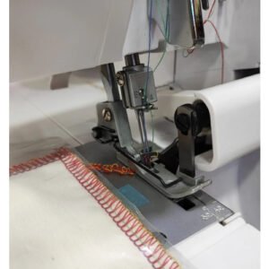 Máquina fileteadora Kansew Special KS504 tipo 14U, diseñada para costuras precisas, resistentes y acabados profesionales en la confección textil.