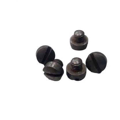 Tornillo DP9 para Máquina de Coser – Repuesto de $3000