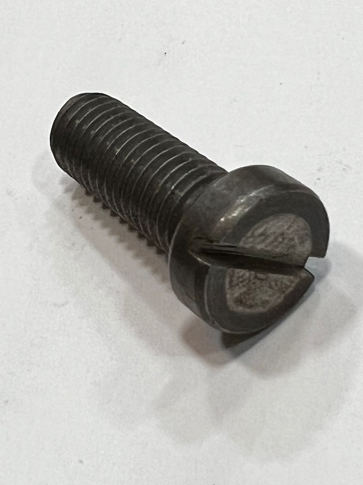 504068 TORNILLO PEDAL PATA DE ARAÑA MAQUINA DE COSER - Imagen 2