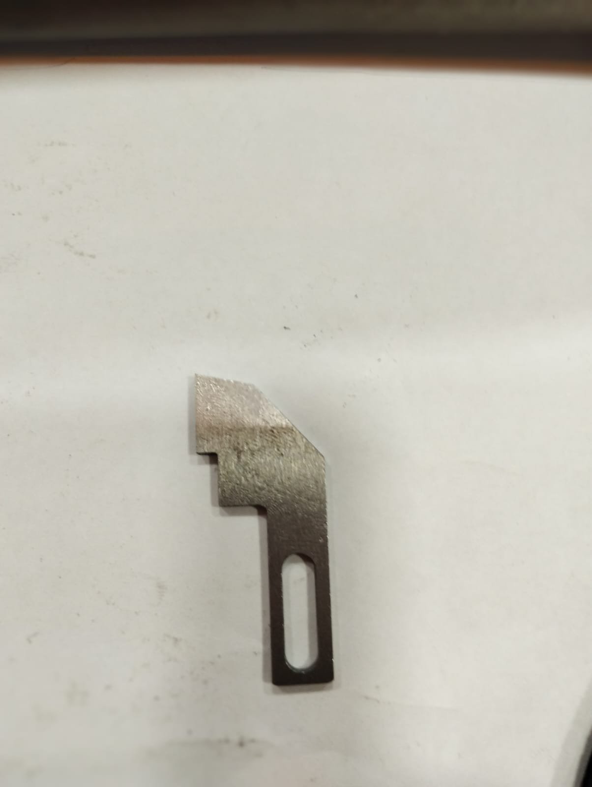 61591029 CUCHILLA BROTHER 605 INFERIOR BABY LOOK - Imagen 3