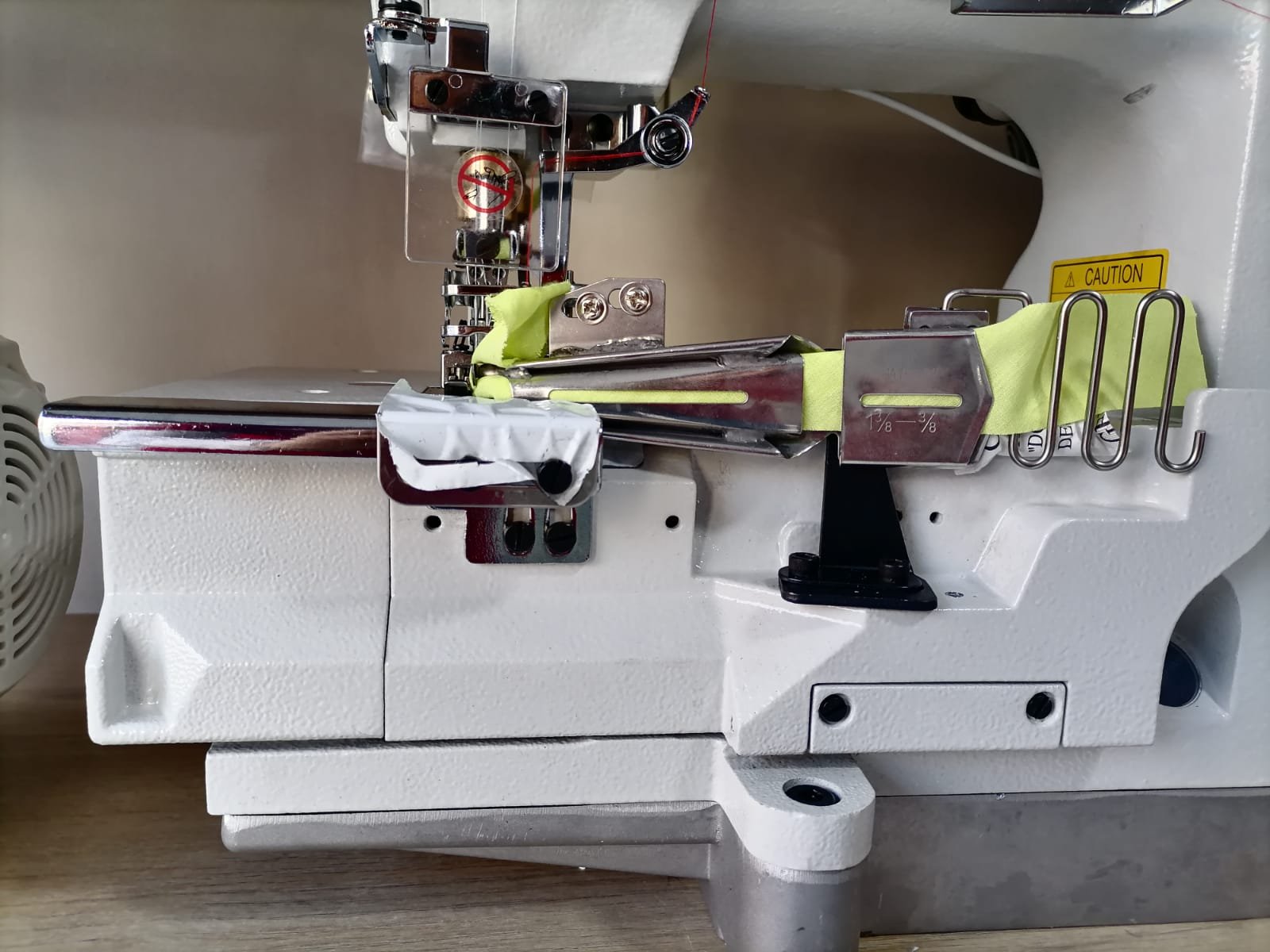 Recubridora Mecatrónica Kansew KS767D-02 - Imagen 5