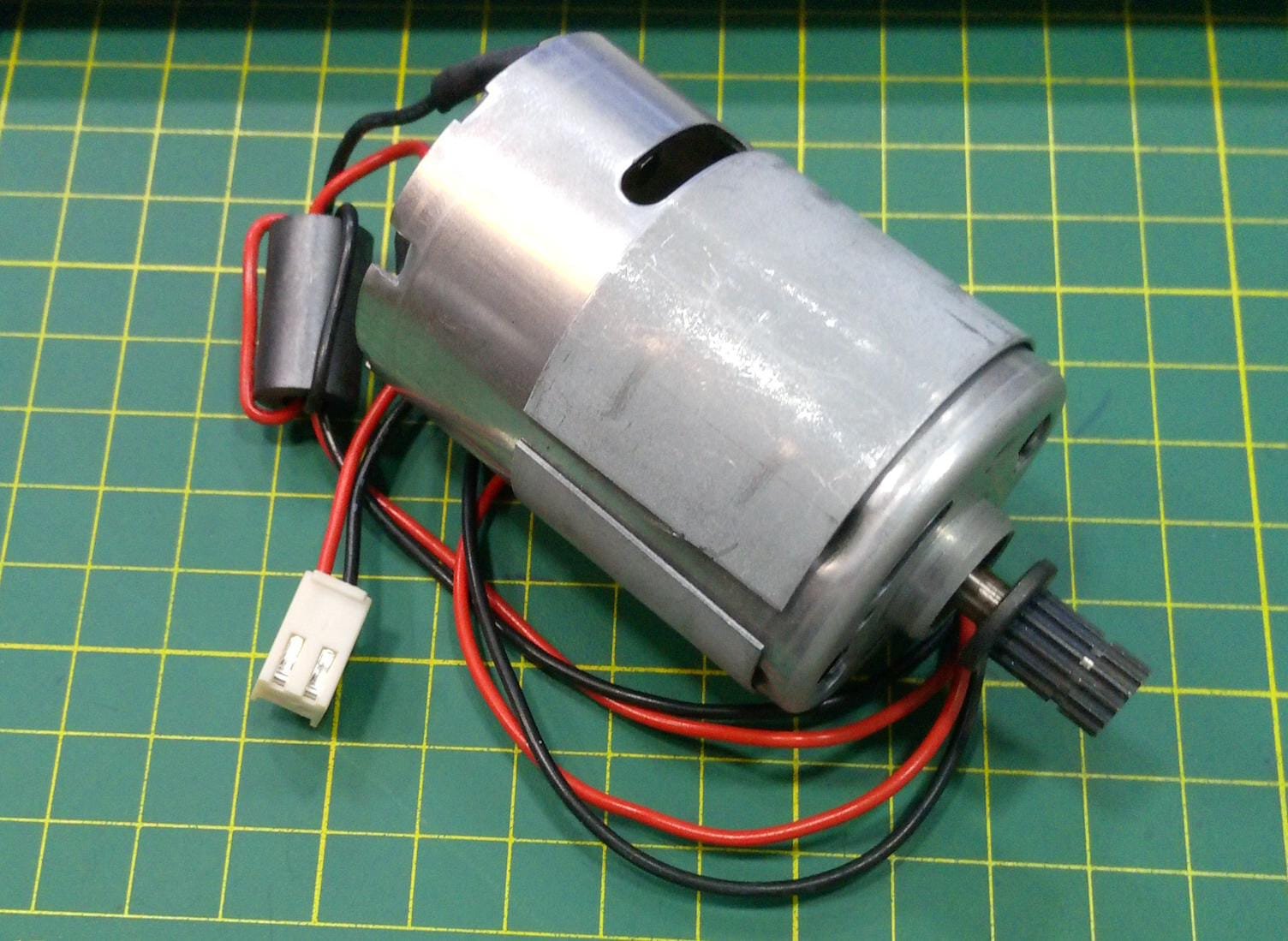 Motor Principal 375923 para Bordadora Brother PE700 - Imagen 4